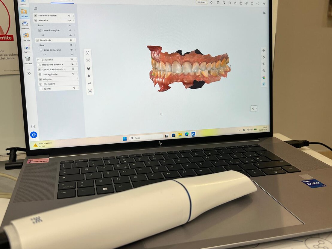 Macchinari e tecnologie avanzate in studio dentistico